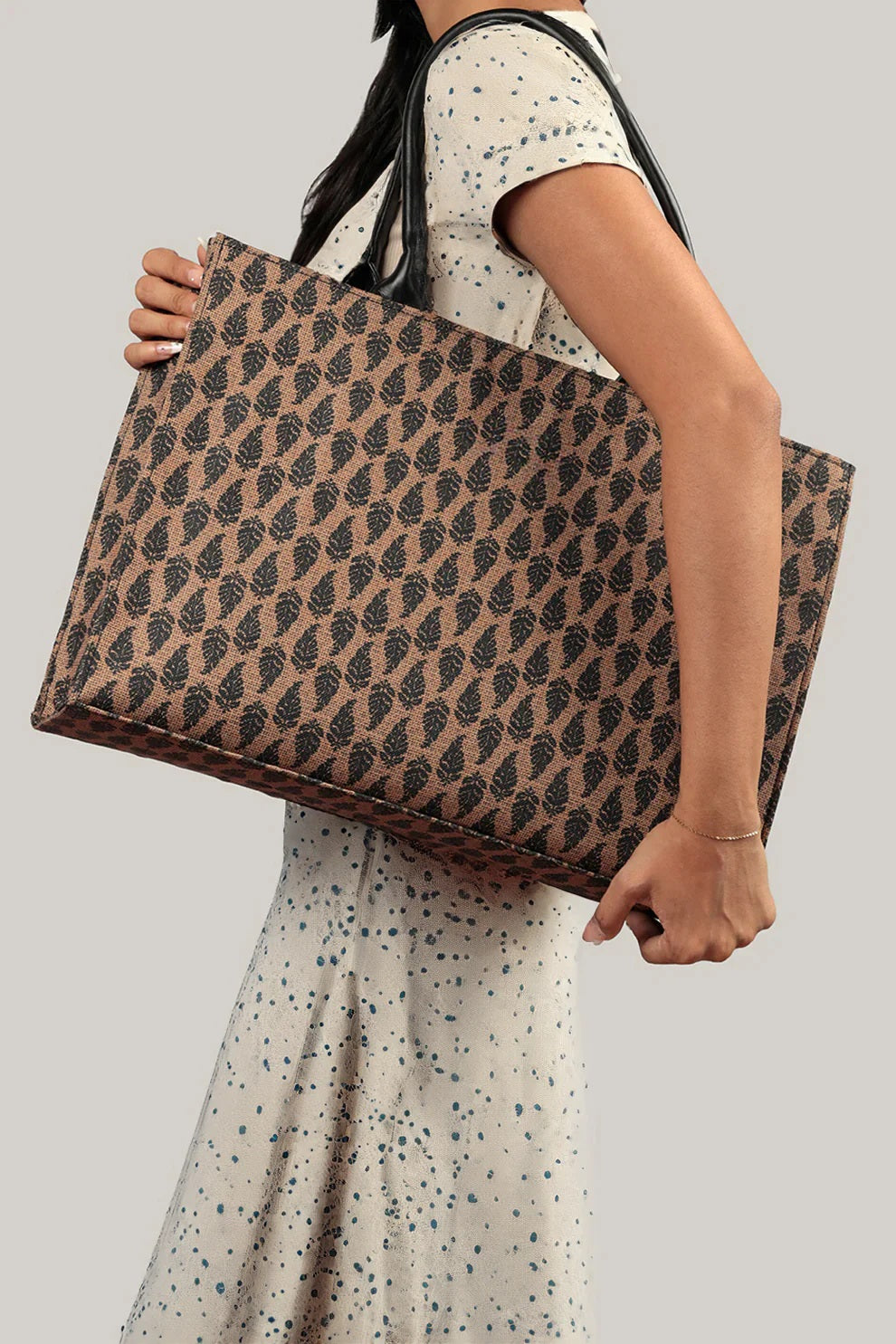 The Cucko - Fineur Canvas Tote Premium Handle - Brown